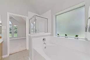 8503 Ivanhoe Springs Dr, Houston, TX 77083 - Photo 17