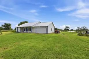 3834 Quail Hollow Dr, Brookshire, TX 77423 - Photo 3