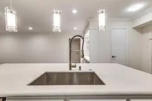 357 N Post Oak Ln, Houston, TX 77024 - Photo 17