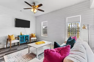 808 27th St, Galveston, TX 77550 - Photo 7