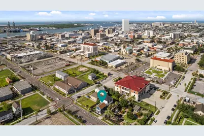 808 27th Street, Galveston, TX 77550 - Photo 35