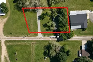 808 W Main St, Eagle Lake, TX 77434 - Photo 1