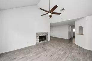 6601 Sands Point Dr, Houston, TX 77074 - Photo 5