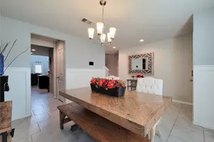 8003 Ecru Ln, Rosharon, TX 77583 - Photo 3