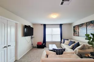 8003 Ecru Ln, Rosharon, TX 77583 - Photo 5