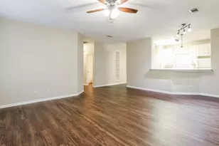 13541 Lake Breeze Ln, Willis, TX 77318 - Photo 5