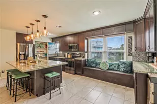 1643 Dick Bay Dr, Dickinson, TX 77539 - Photo 3