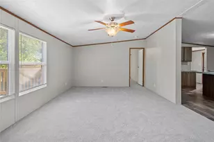 16889 Springfield Dr, Conroe, TX 77302 - Photo 5