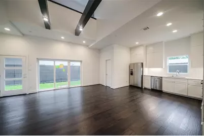 7714 Jacquelyn Oaks Road, Houston, TX 77055 - Photo 5