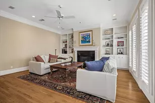 2426 Nantucket Dr, Houston, TX 77057 - Photo 9