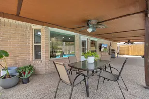 109 Country Ln, League City, TX 77573 - Photo 33