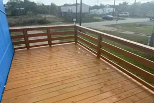 428 15th St, Dickinson, TX 77539 - Photo 31