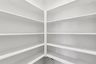 214 Kickapoo Dr, Anahuac, TX 77514 - Photo 13