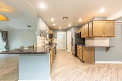 2003 Varuna Court, League City, TX 77573 - Photo 11