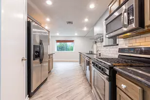 2003 Varuna Ct, League City, TX 77573 - Photo 9