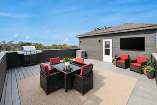 1628 W 24th St, Houston, TX 77008 - Photo 5