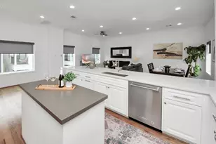 1628 W 24th St, Houston, TX 77008 - Photo 13