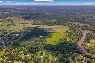 250 County Rd 498, Sweeny, TX 77480 - Photo 29
