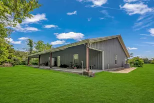 250 County Rd 498, Sweeny, TX 77480 - Photo 1