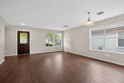 239 Remington Heights Drive, Houston, TX 77073 - Photo 5