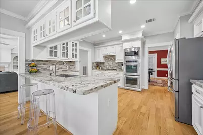 3910 Riley Street, Houston, TX 77005 - Photo 3