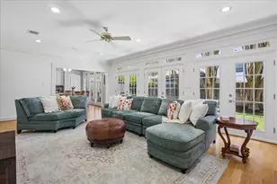 3910 Riley St, Houston, TX 77005 - Photo 13