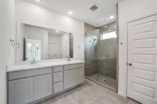 4210 Helmside Ln, Houston, TX 77053 - Photo 19