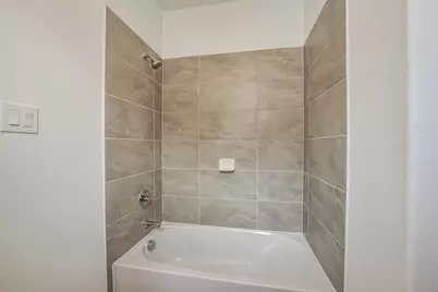 4210 Helmside Lane, Houston, TX 77053 - Photo 37