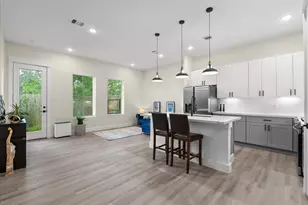 2906 Stevens St, Houston, TX 77026 - Photo 3