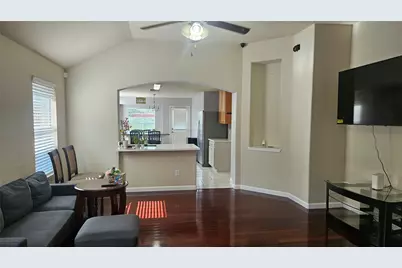 9611 Drummond Cliff, Houston, TX 77064 - Photo 5
