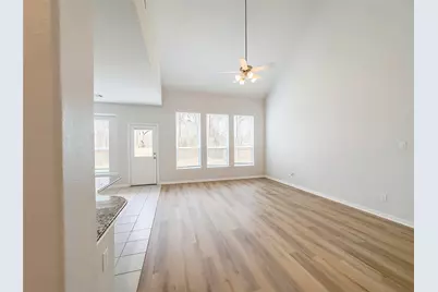 662 W Linnwood Drive, Woodbranch, TX 77357 - Photo 11