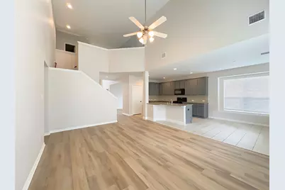 662 W Linnwood Drive, Woodbranch, TX 77357 - Photo 9