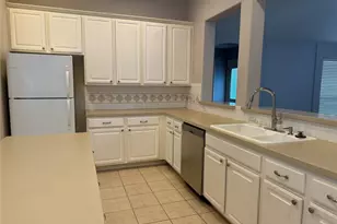 2711 Kimbleton Ct, Houston, TX 77082 - Photo 9