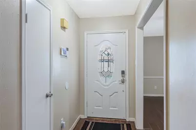 8903 Wilson Reid Drive, Houston, TX 77040 - Photo 3