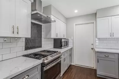 8903 Wilson Reid Drive, Houston, TX 77040 - Photo 13