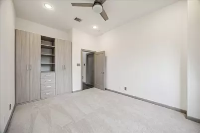 49 Briar Hollow Lane #103, Houston, TX 77027 - Photo 23