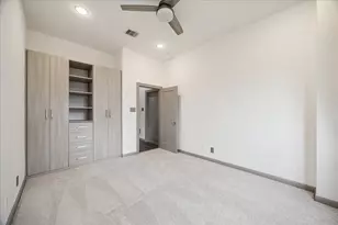 49 Briar Hollow Ln, Houston, TX 77027 - Photo 23