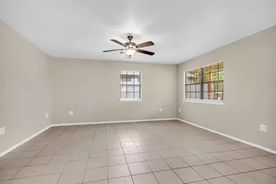 14236 E Ravine Run, Willis, TX 77318 - Photo 13