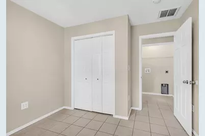 14236 E Ravine Run, Willis, TX 77318 - Photo 17