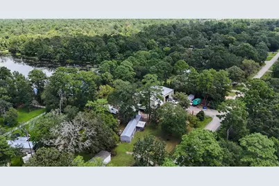 9228 Sharyn Drive, Conroe, TX 77384 - Photo 9