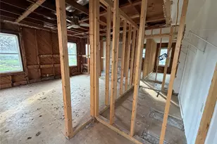 611 Mathis St, Houston, TX 77009 - Photo 13