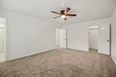 9901 Dover Hill Road, La Porte, TX 77571 - Photo 11