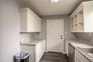 1704 Crockett St, Orange, TX 77630 - Photo 19