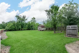 1704 Crockett St, Orange, TX 77630 - Photo 7