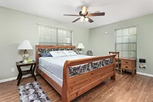 806 E Wildwood Dr, Village Mills, TX 77663 - Photo 19