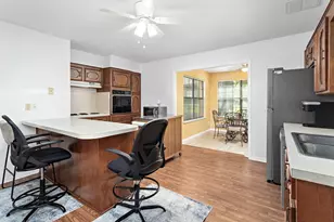 806 E Wildwood Dr, Village Mills, TX 77663 - Photo 13