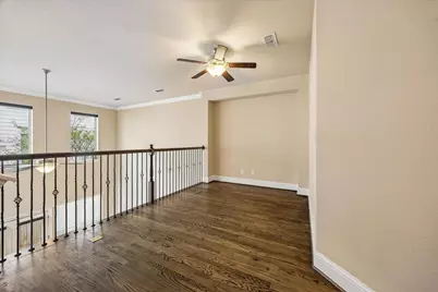 2611 Shady Woods Lane, Houston, TX 77008 - Photo 15