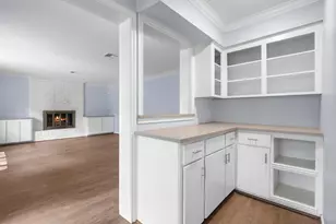 6515 Apple Valley Ln, Houston, TX 77069 - Photo 13