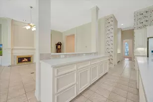 15511 Pinenut Bay Ct, Houston, TX 77059 - Photo 21