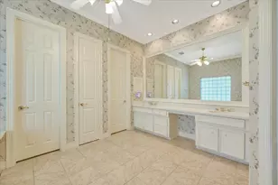 15511 Pinenut Bay Ct, Houston, TX 77059 - Photo 29
